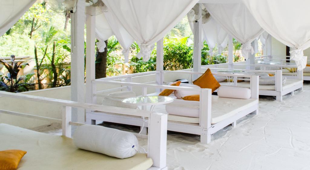 Hotel The Clematis Candolim Esterno foto